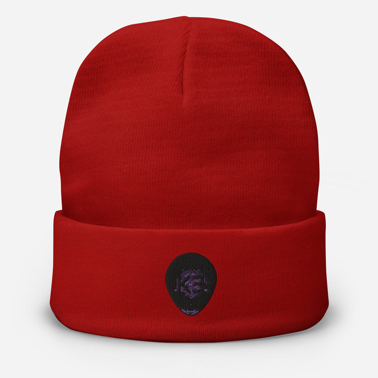 ‘PURPLE ALIEN’ KE ‘OUT OF THIS WORLD’ Embroidered Beanie